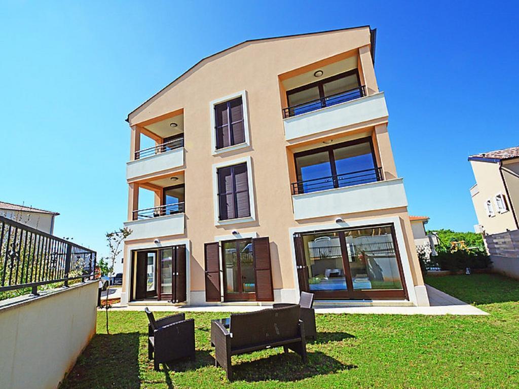 Maslina Apartment Premantura Habitación foto